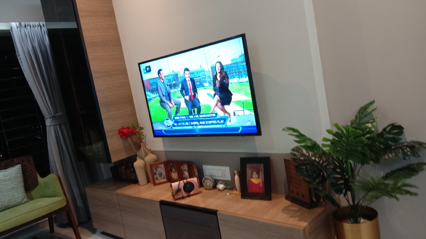 Modern Home Office Desk with Overhead Cubbies & Cable Management